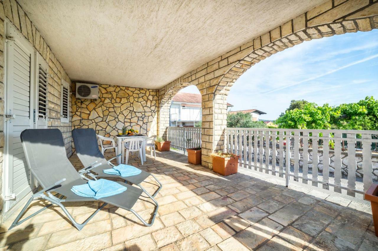 Apartments The Heart Of Croatia Pirovac Exterior foto